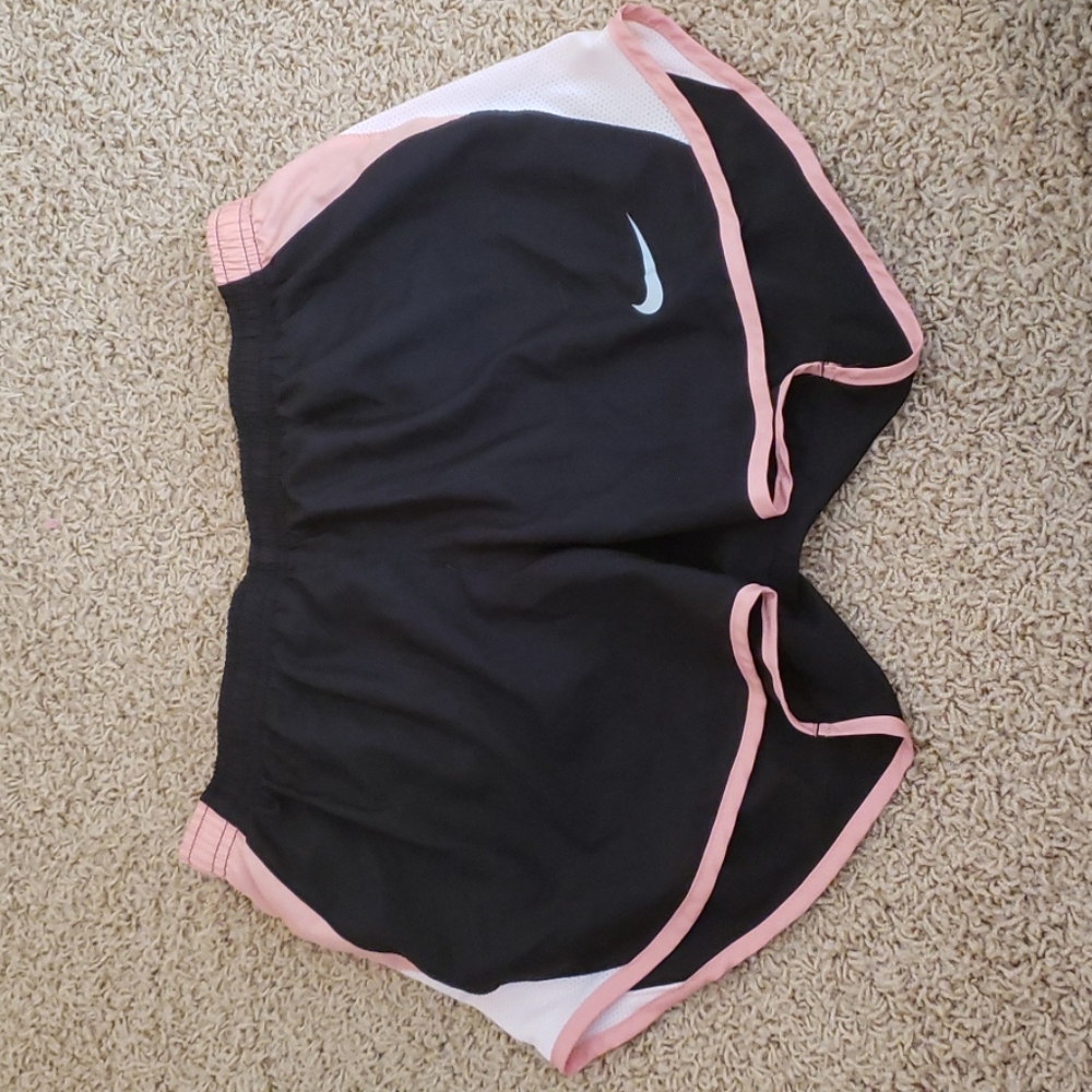 DO NOT BUY!! I AM TRADING